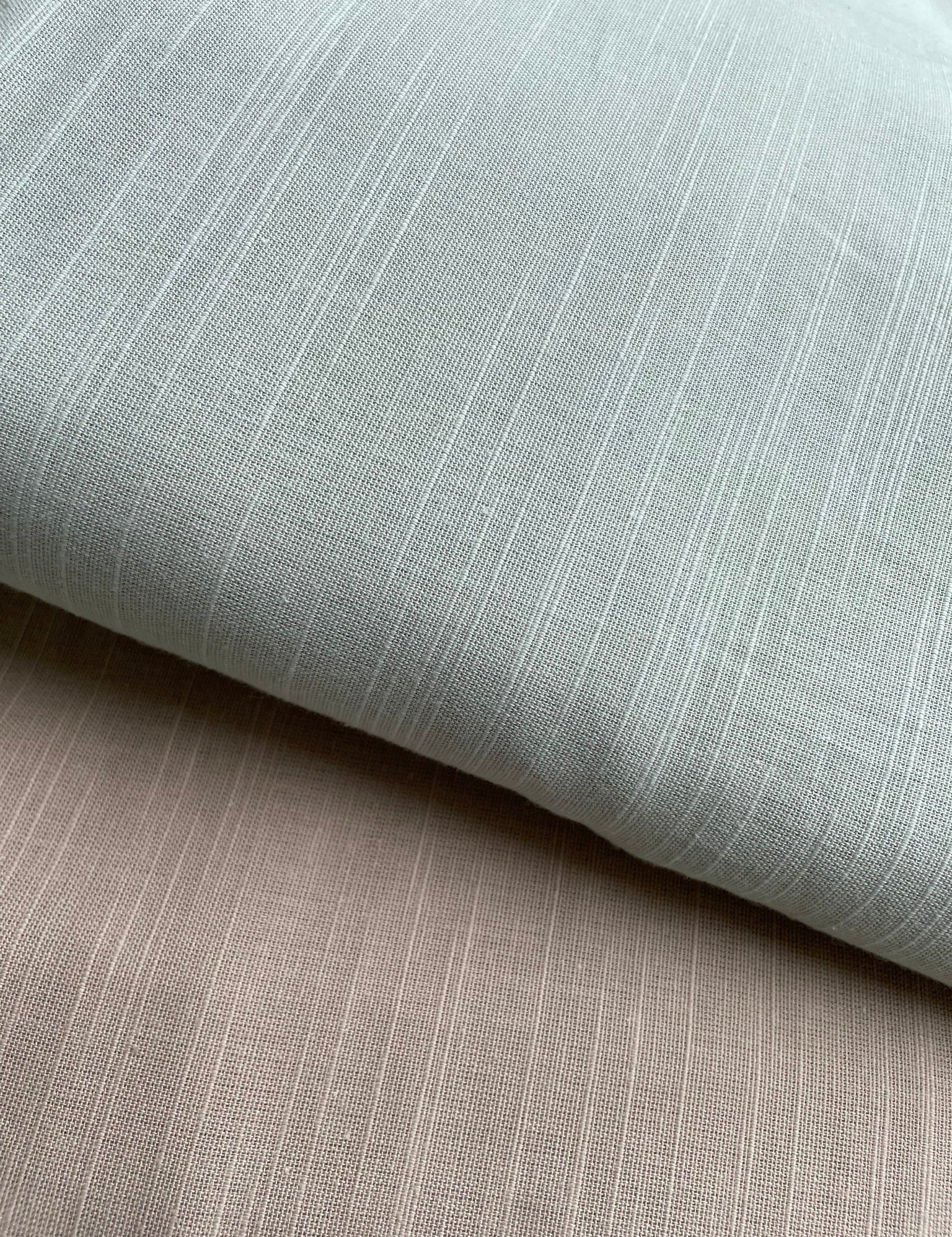 Cotton and microfiber bedsheets compared for comfort, breathability, and care