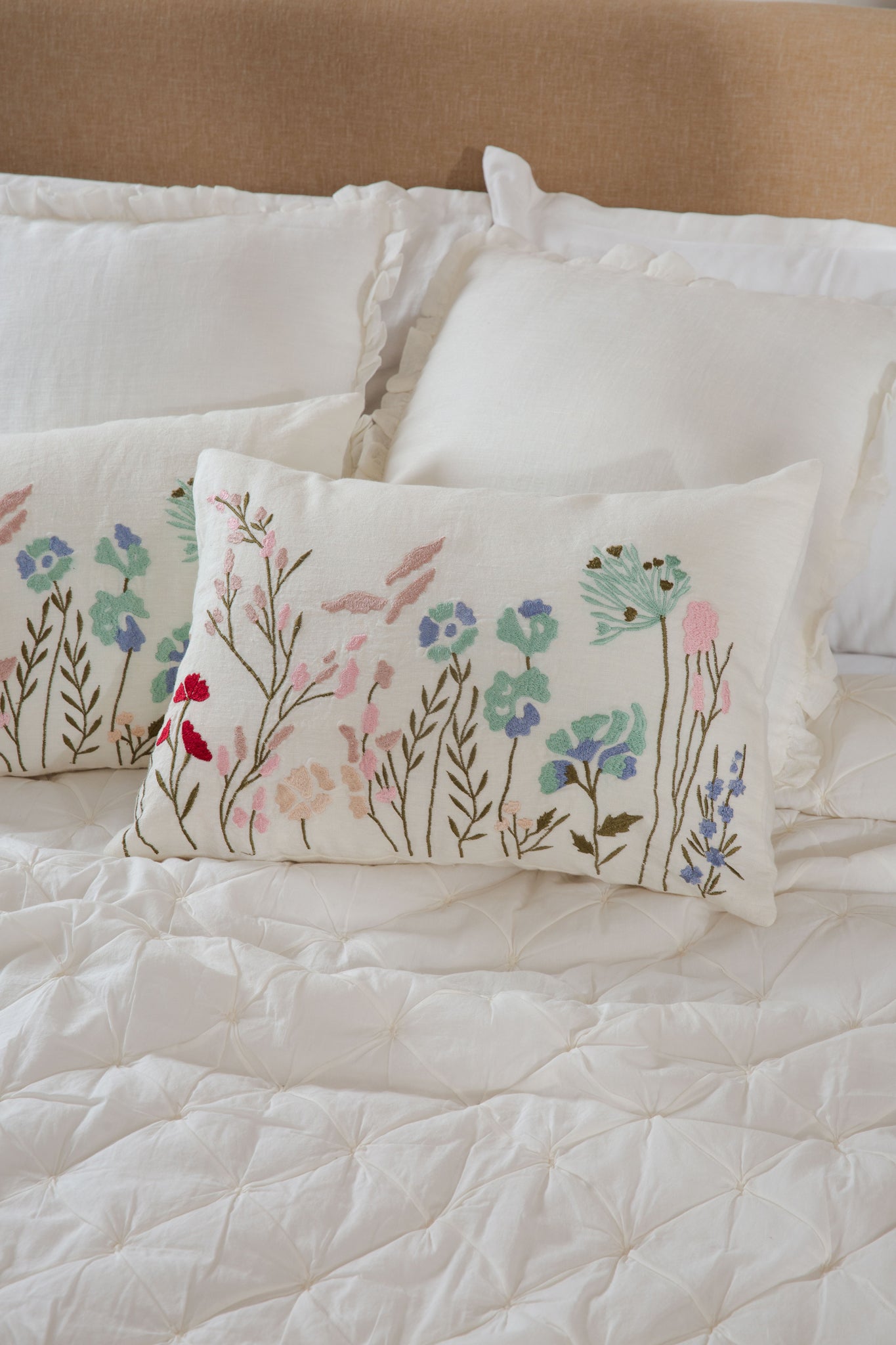 Garden Whispers Lumbar In Ivory Linen
