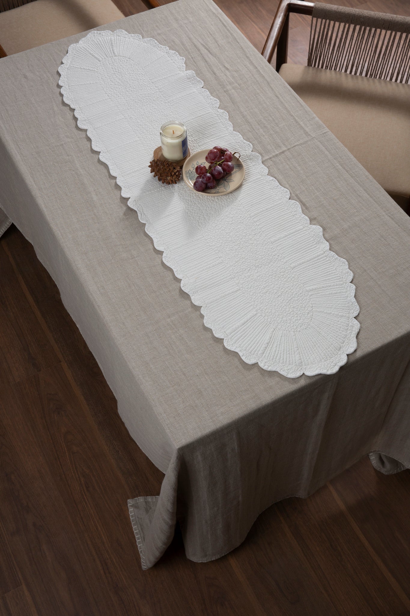Bella Runner - Ivory