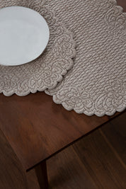 Velvet Glory In Champagne - Runner