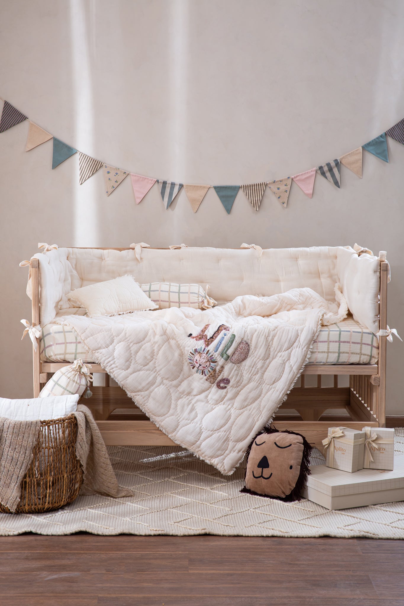 Crib - The Chalet Convertible Crib - Ash Wood