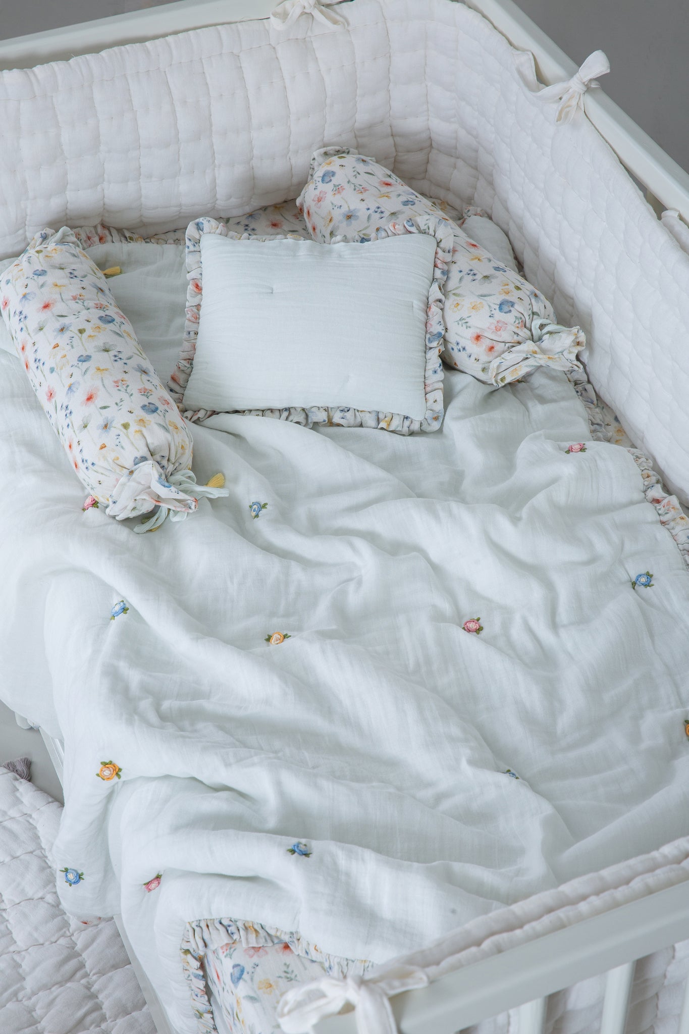 Baby Bedding Set - Bloom & Stitch image 4