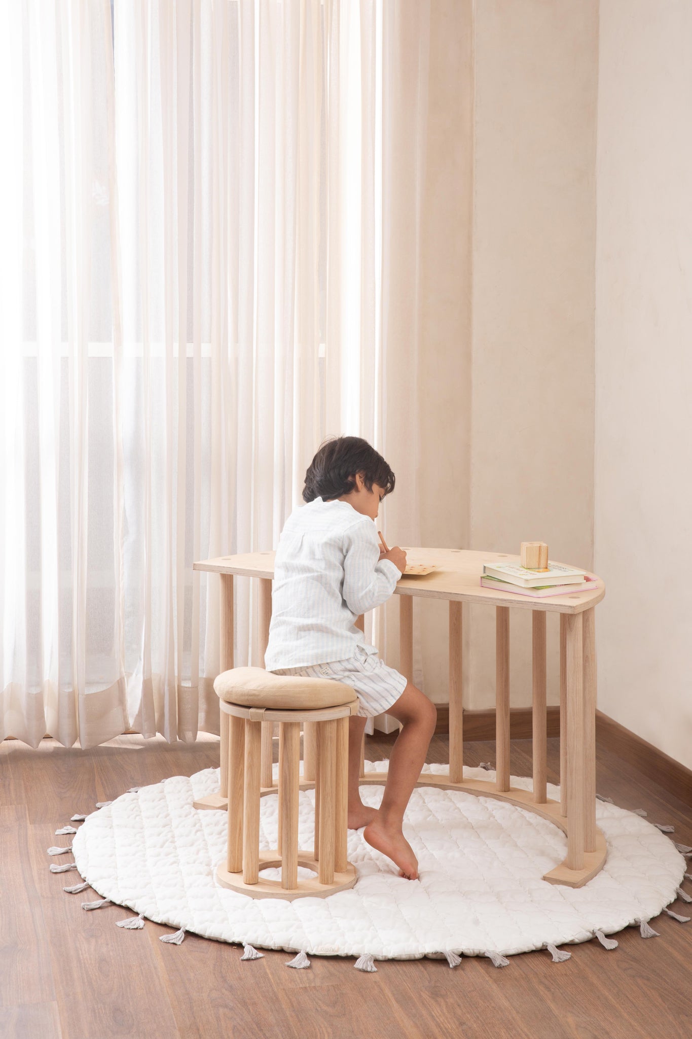 Nordic Hybrid Stool - Ash Wood