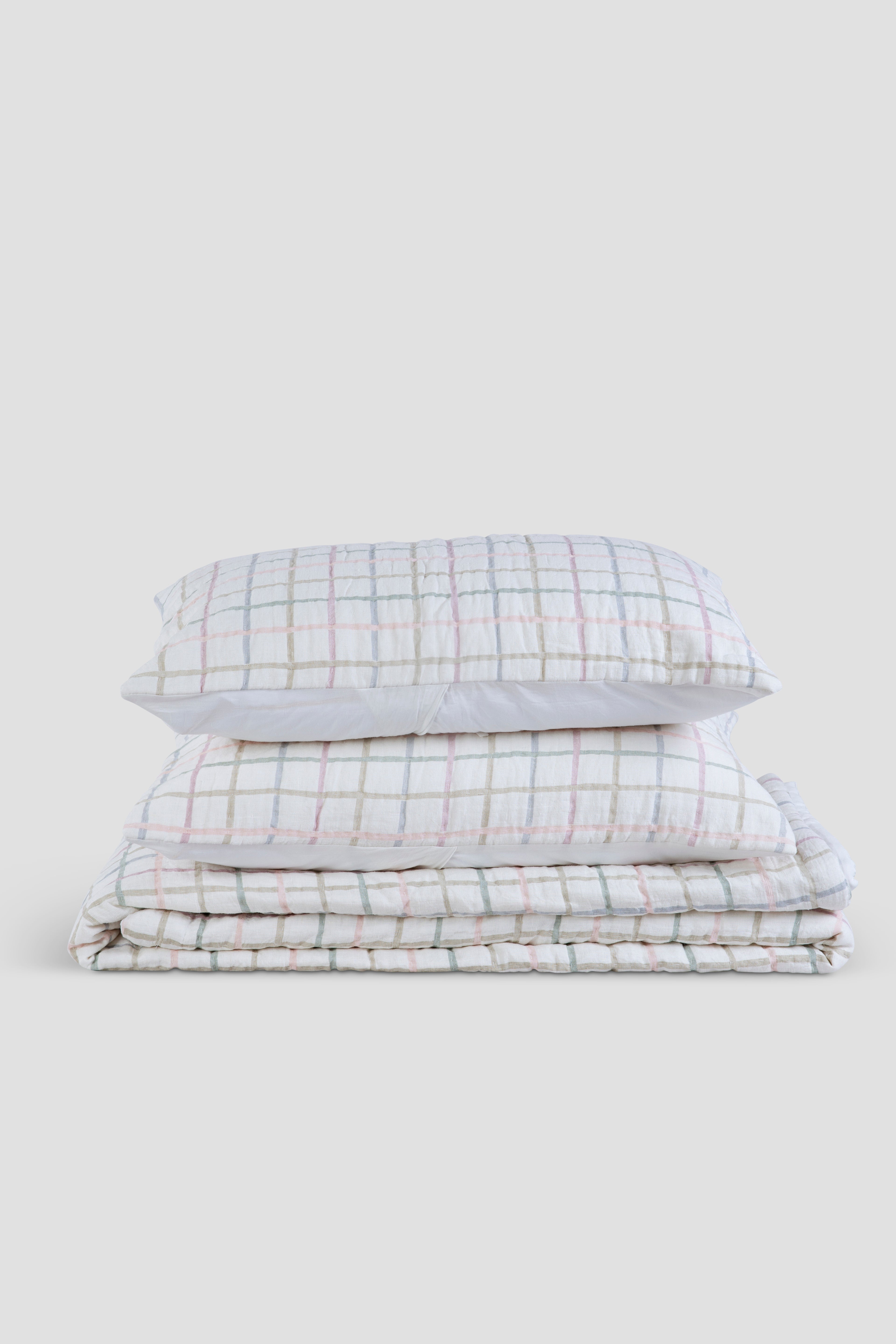 Cheerful Checkers