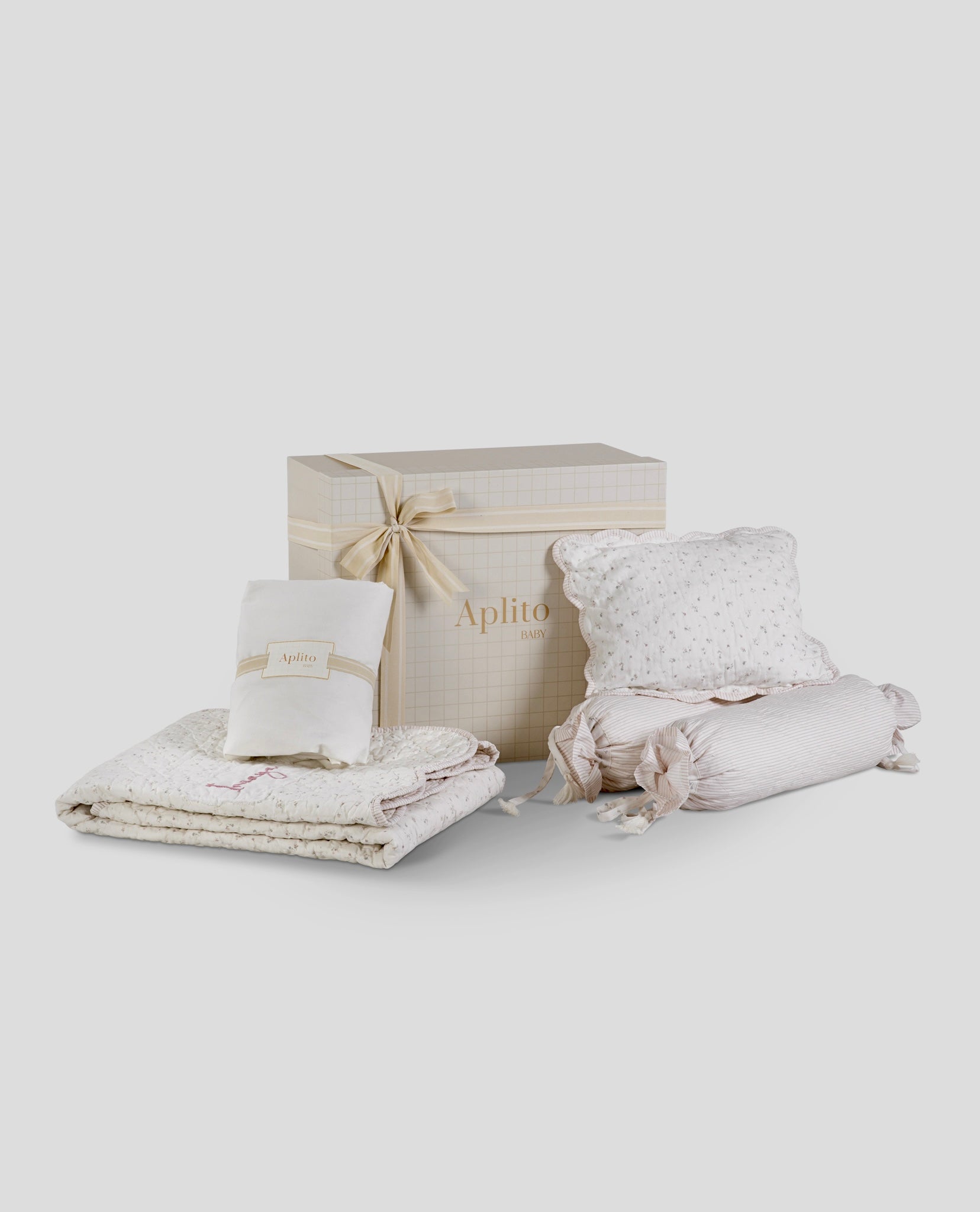Baby Bedding Set - Sweet Scallop Haven