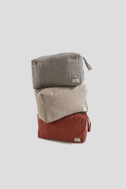 Georgian Toiletry Bag Set In Beige