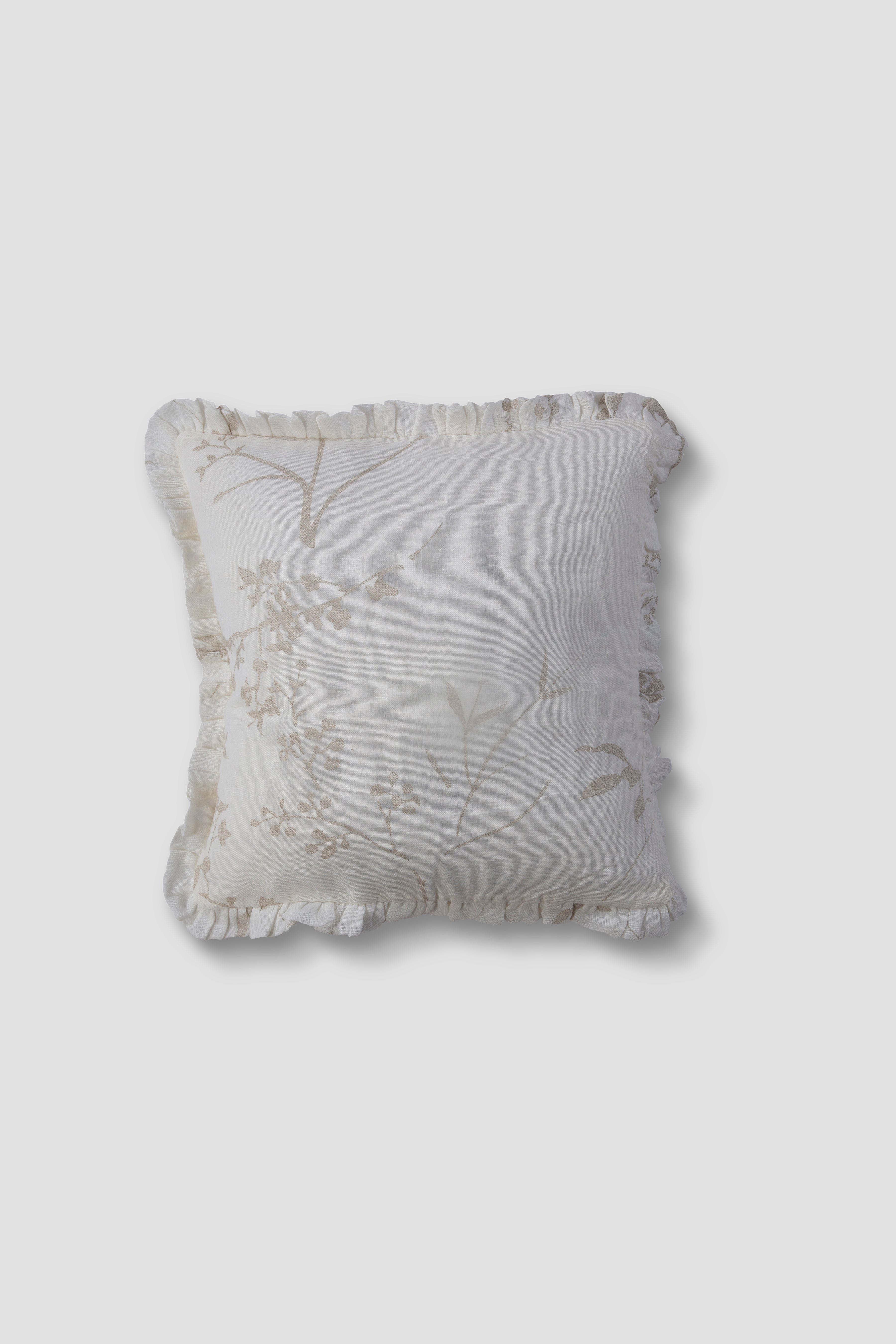 Aria In Ivory image 3