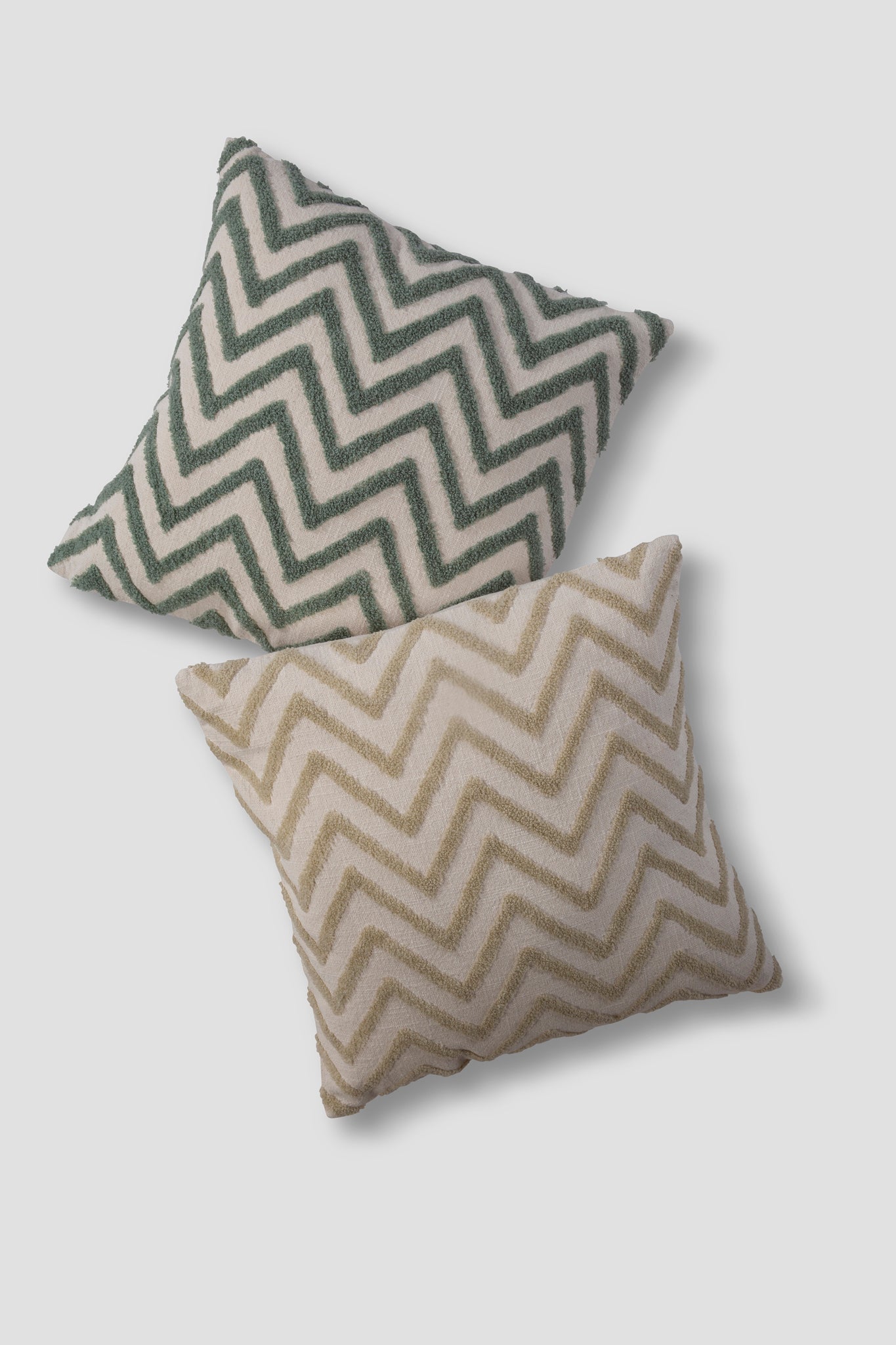 Chevron Tufted Cushion In Sage