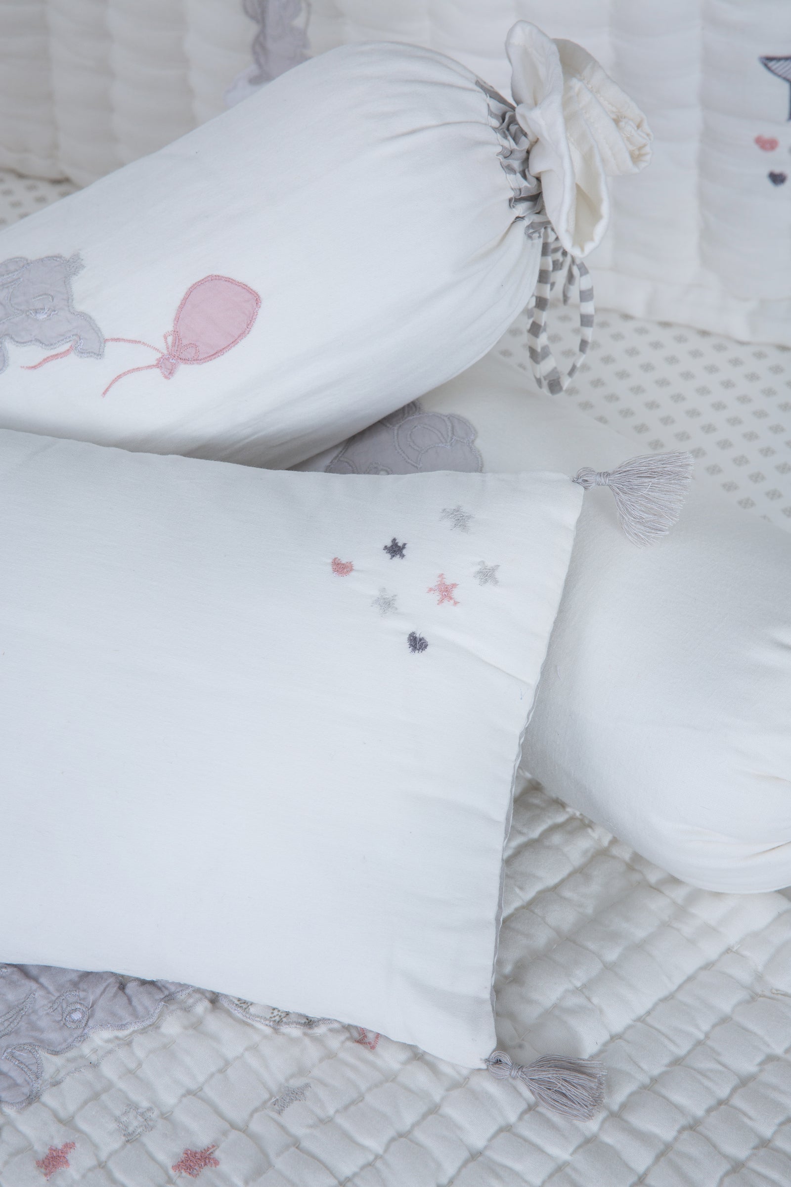 Baby Bedding Set - Little Tuskers - Grey image 5