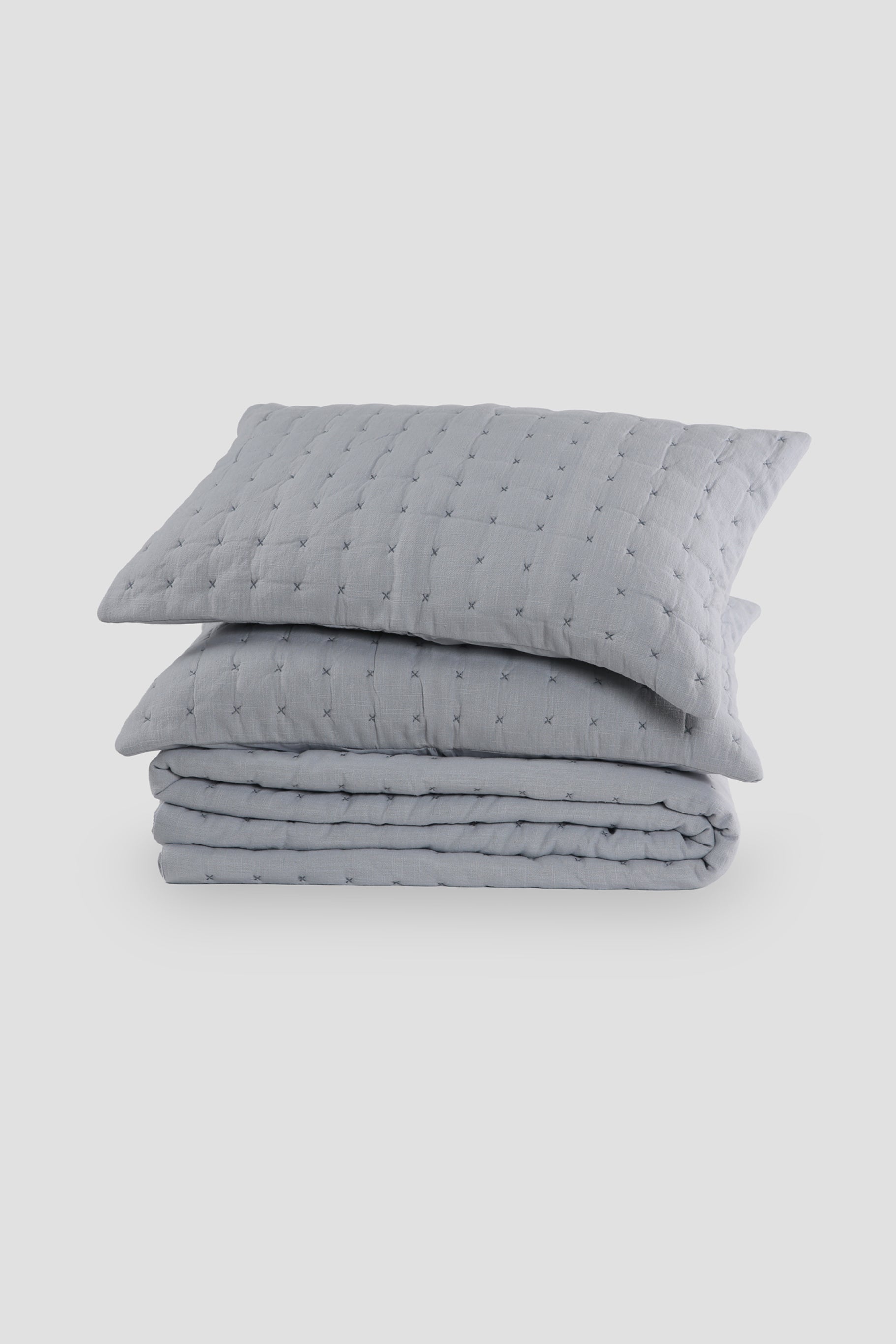 BEDSPREAD-STARLITSLUMBER-GREY-1.jpg