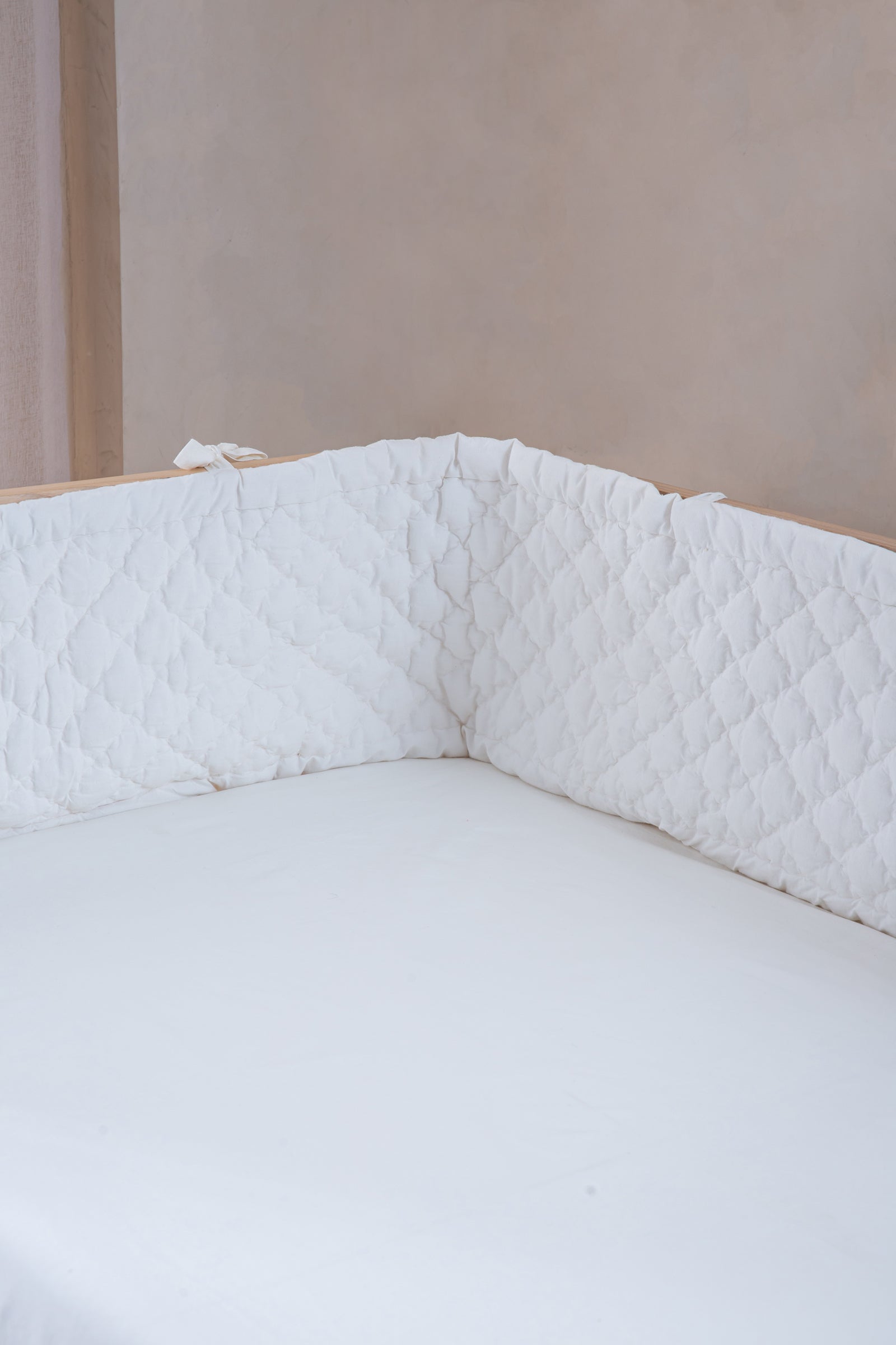 Cot Bumper - Ivory