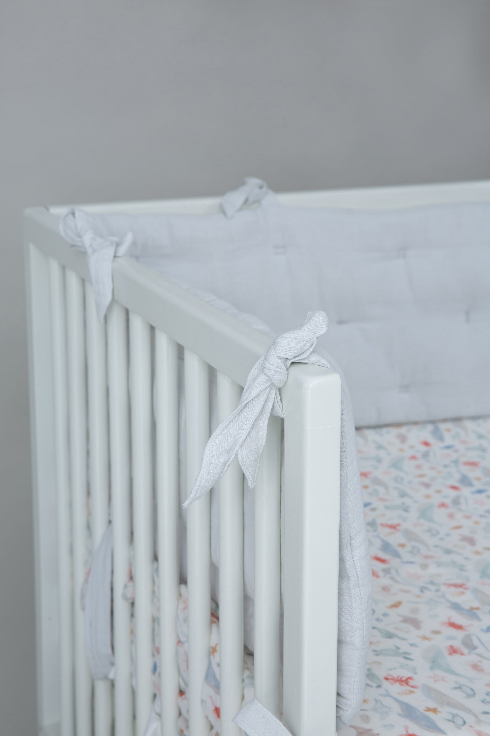 Muslin Cot Bumper - Grey