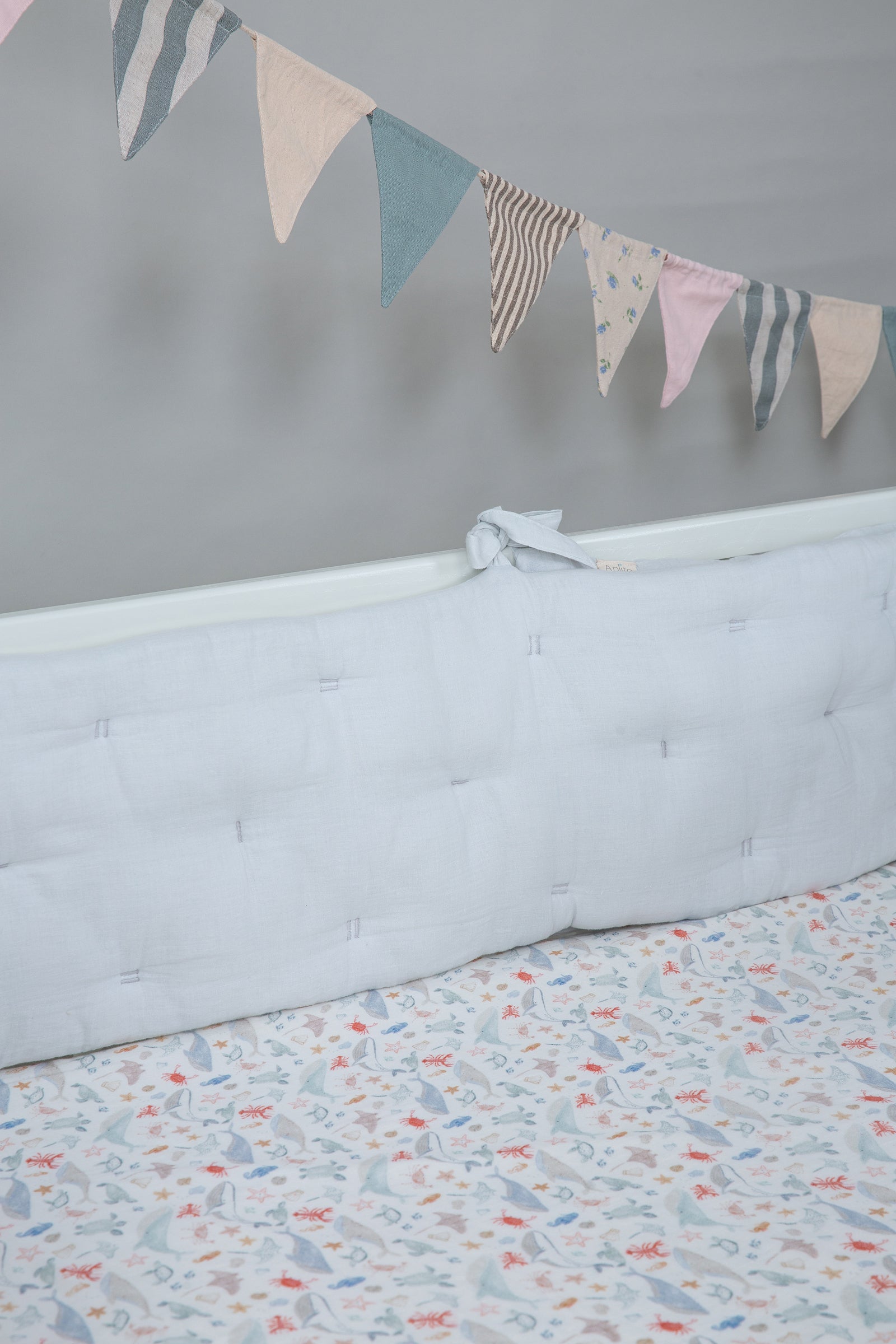 Muslin Cot Bumper - Grey