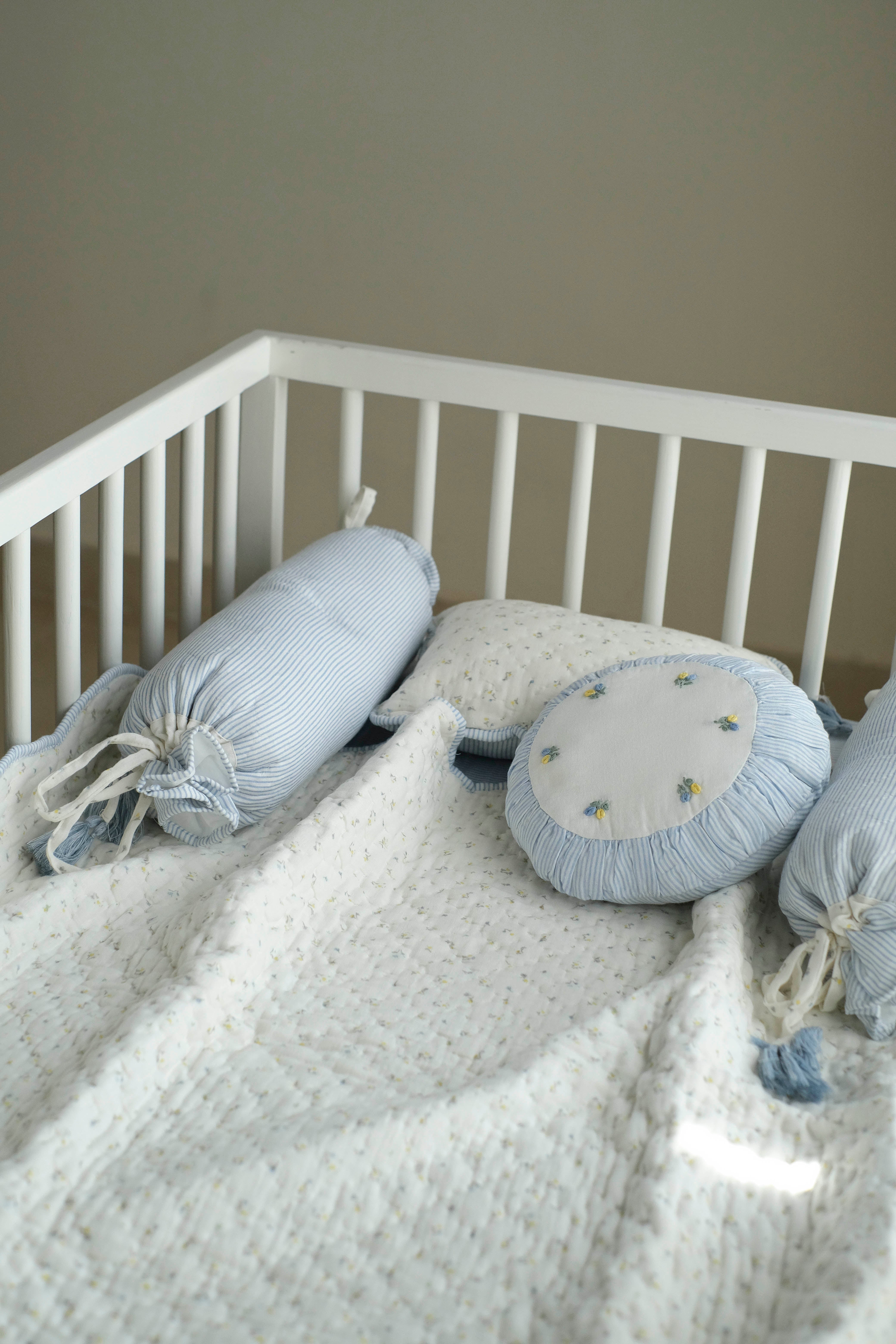 Baby Bedding Set - Sweet Scallop Haven In Blue image 2