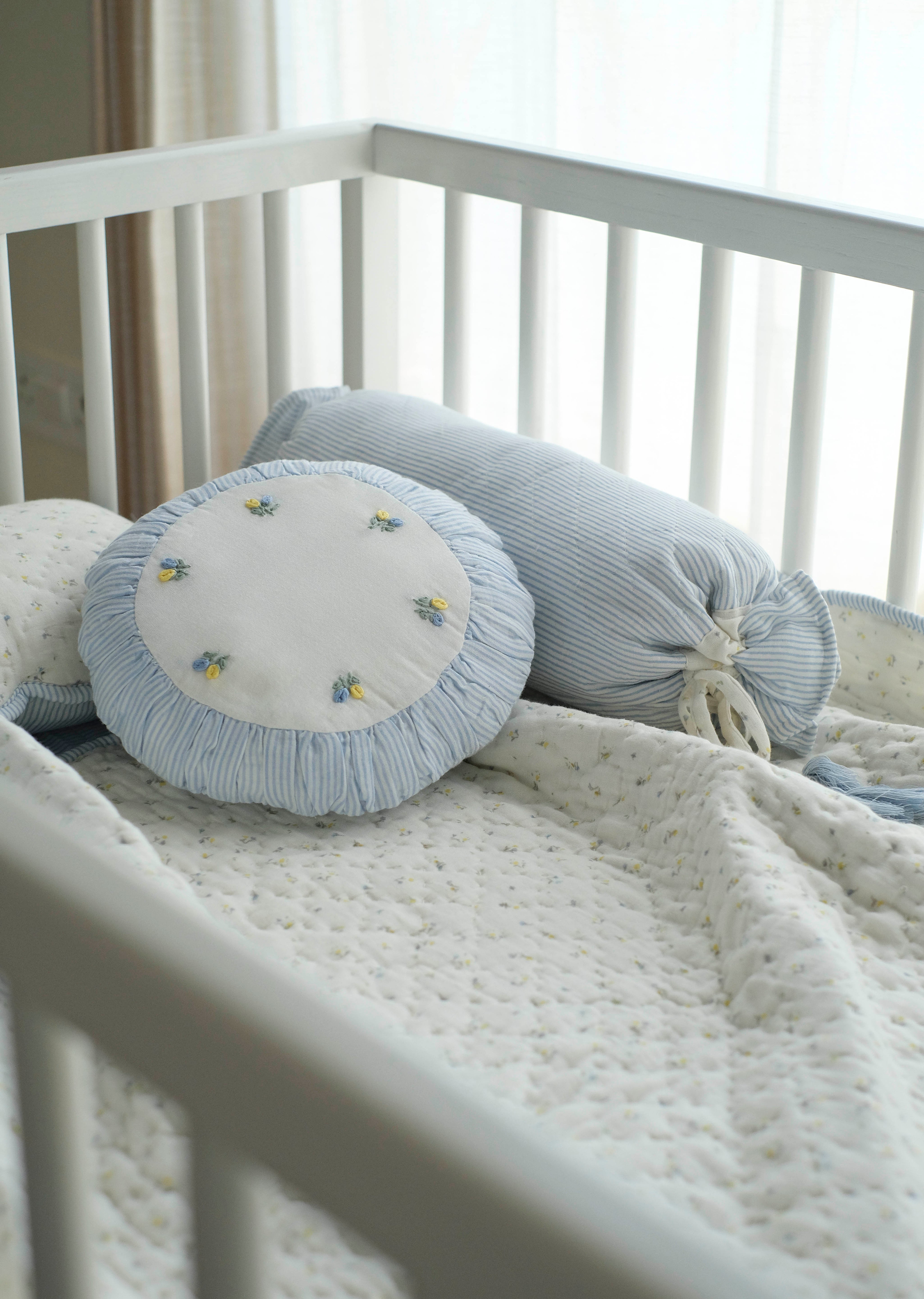 Baby Bedding Set - Sweet Scallop Haven In Blue