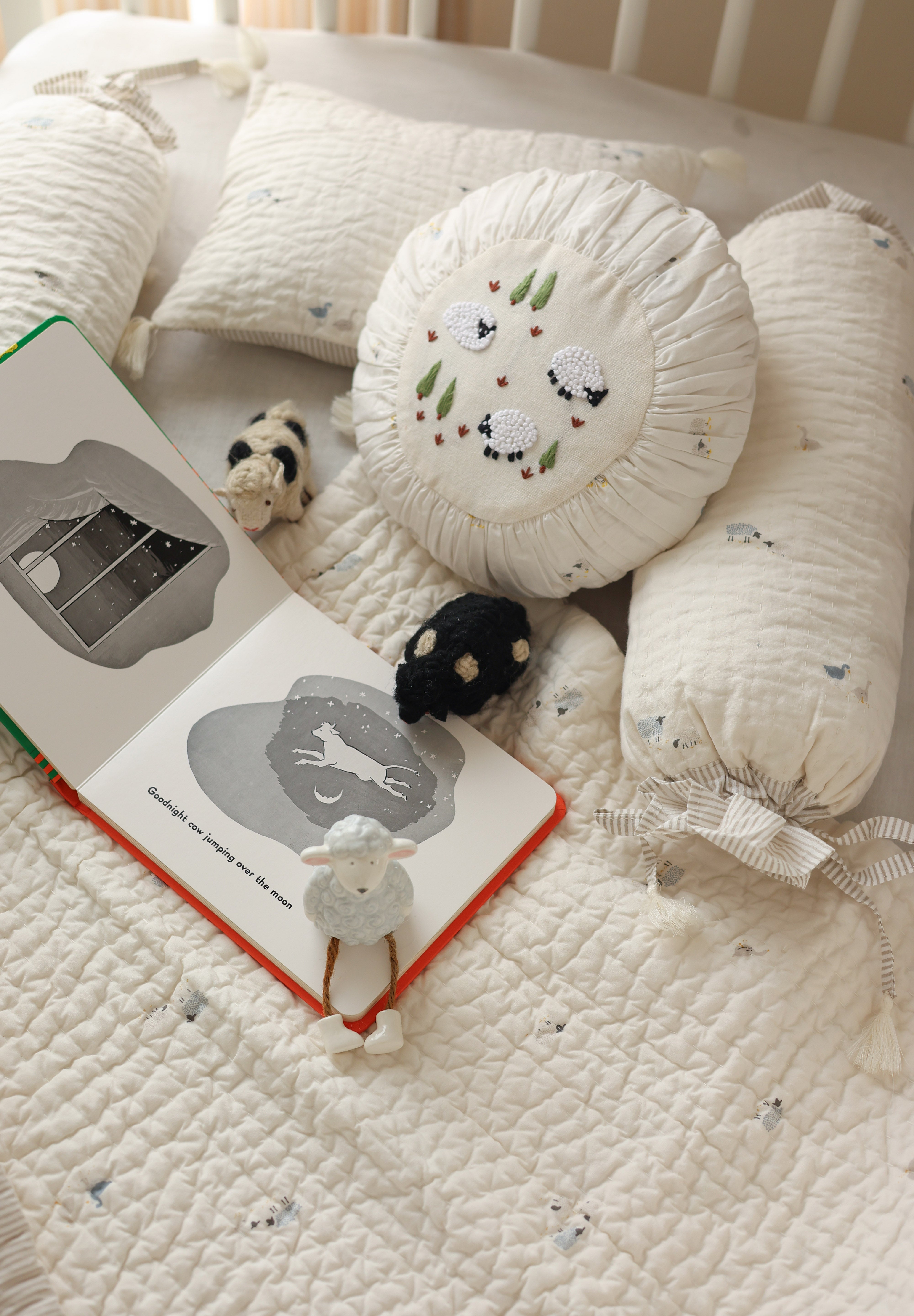 Baby Bedding Set - Baa Baa Bliss