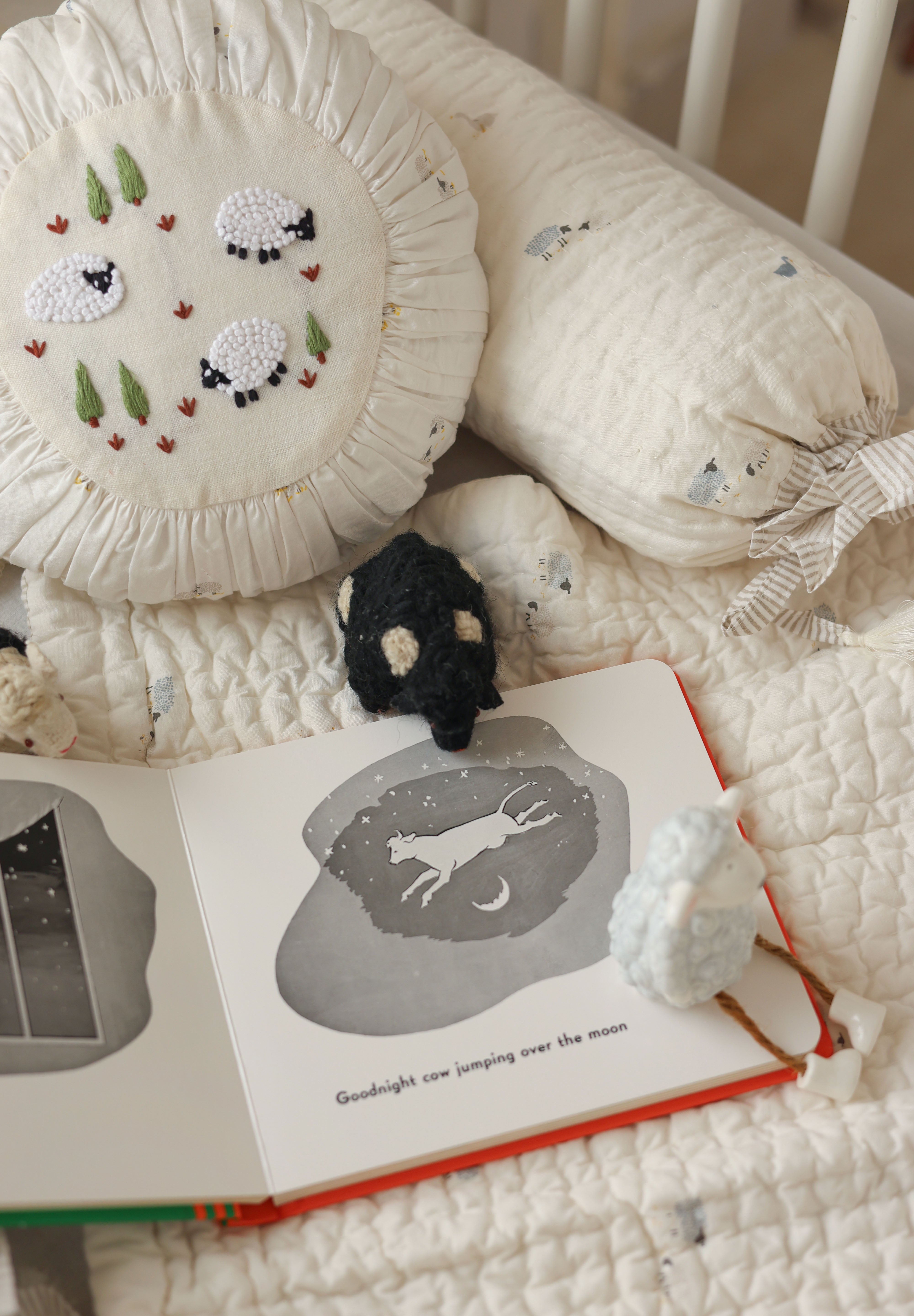 Baby Bedding Set - Baa Baa Bliss
