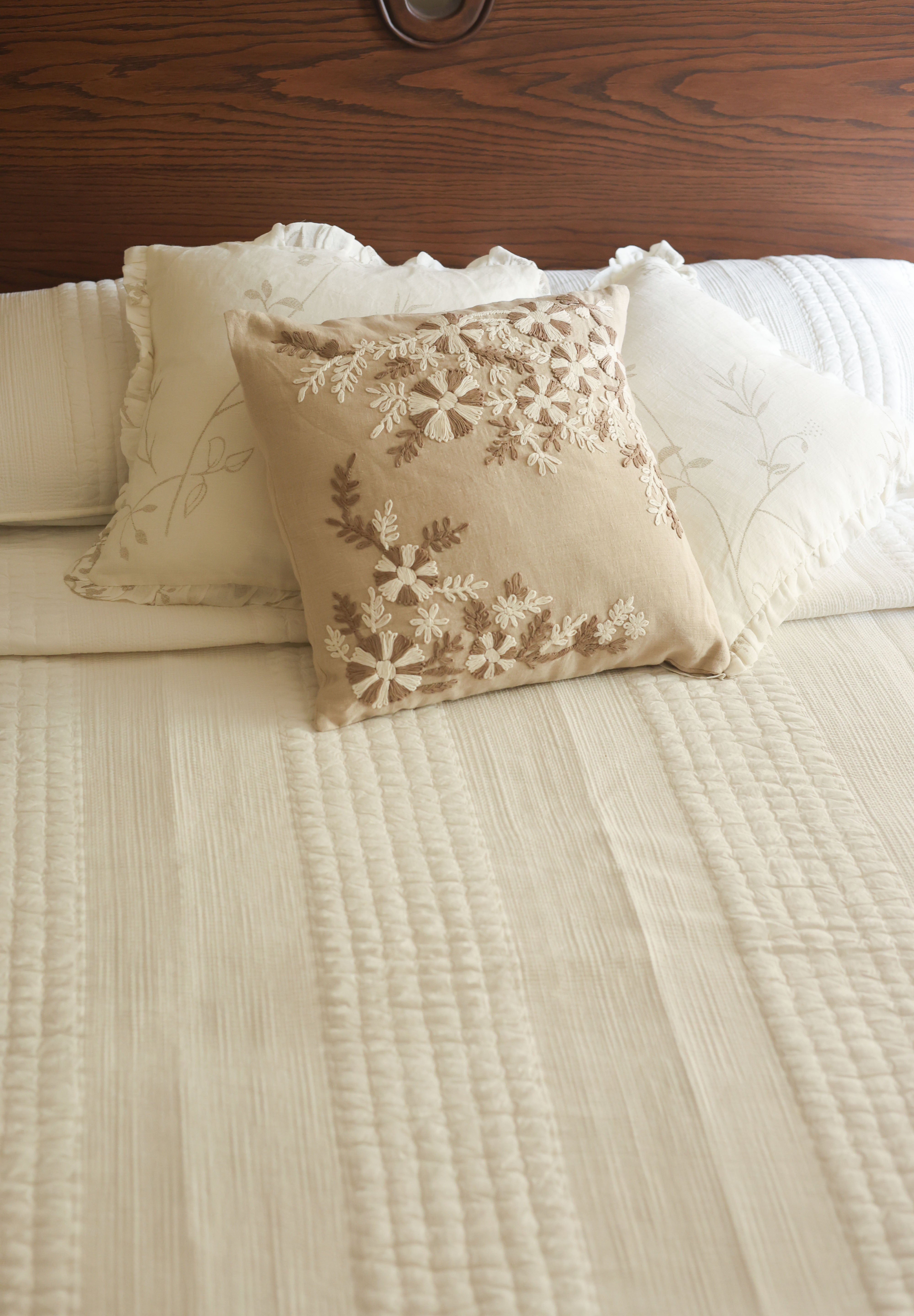 Aria In Beige