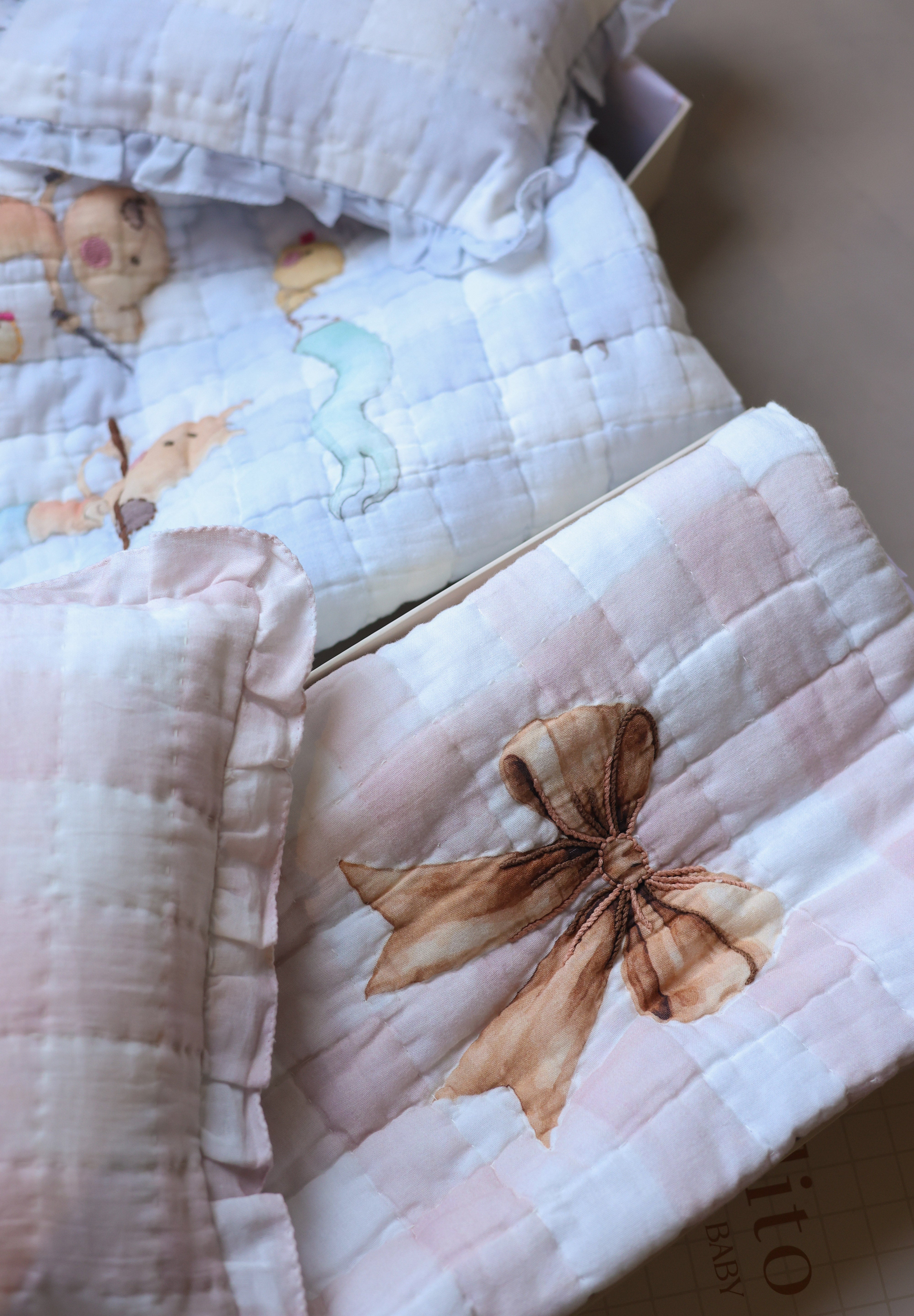 Bow & Melody In Blue