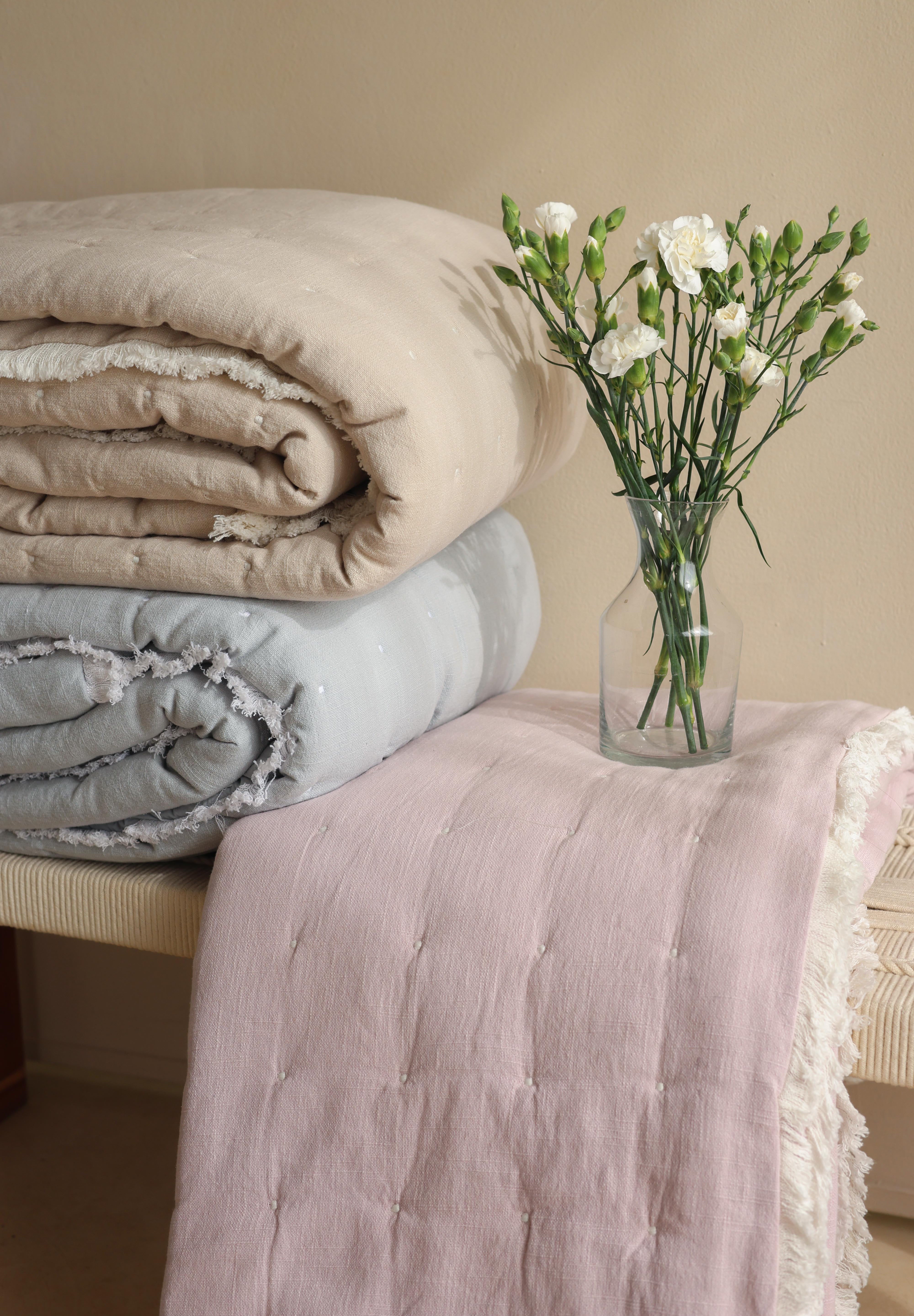Cloud Whisper In Beige