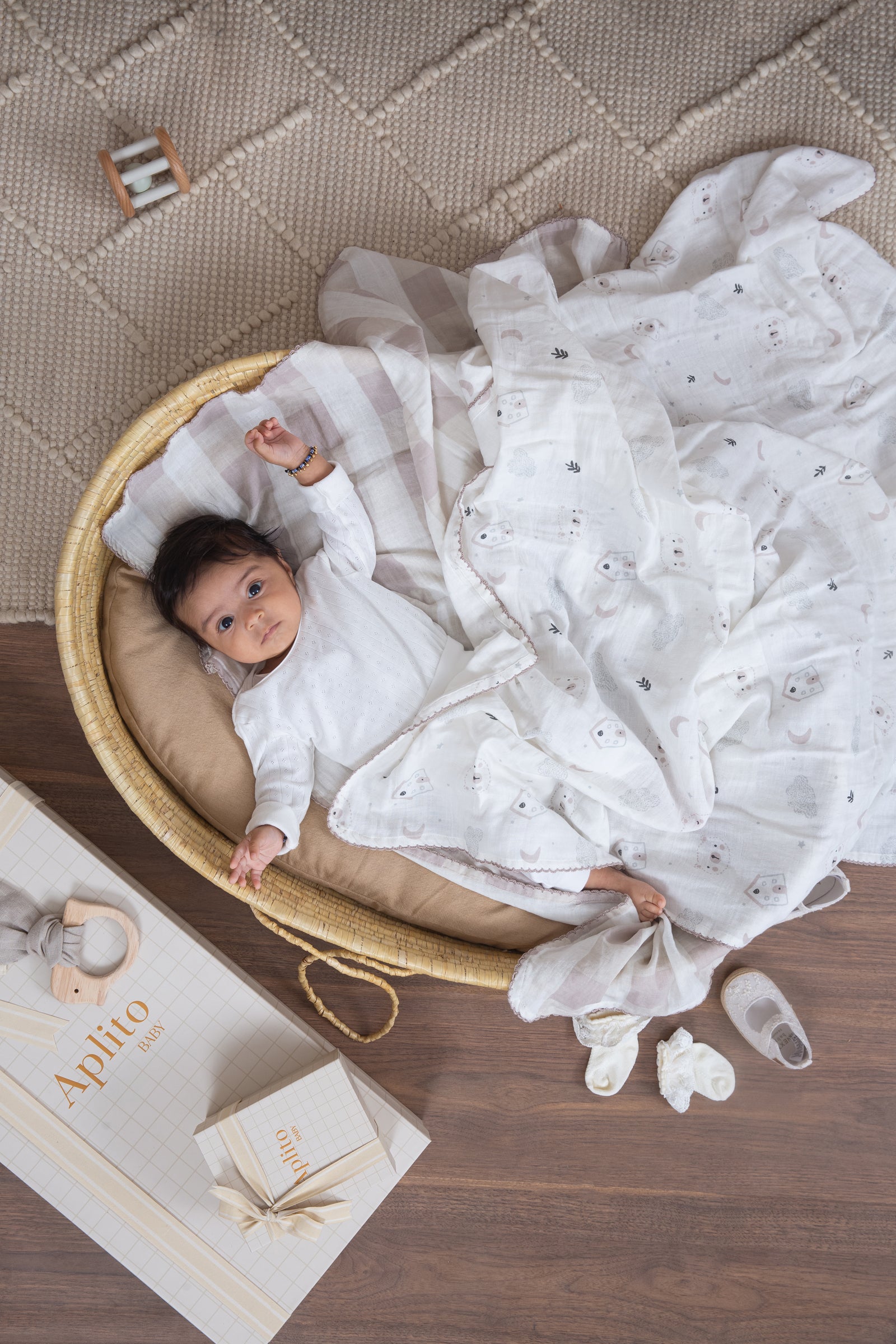 SWADDLE-MUSLIN-BEARLOVE-2.jpg