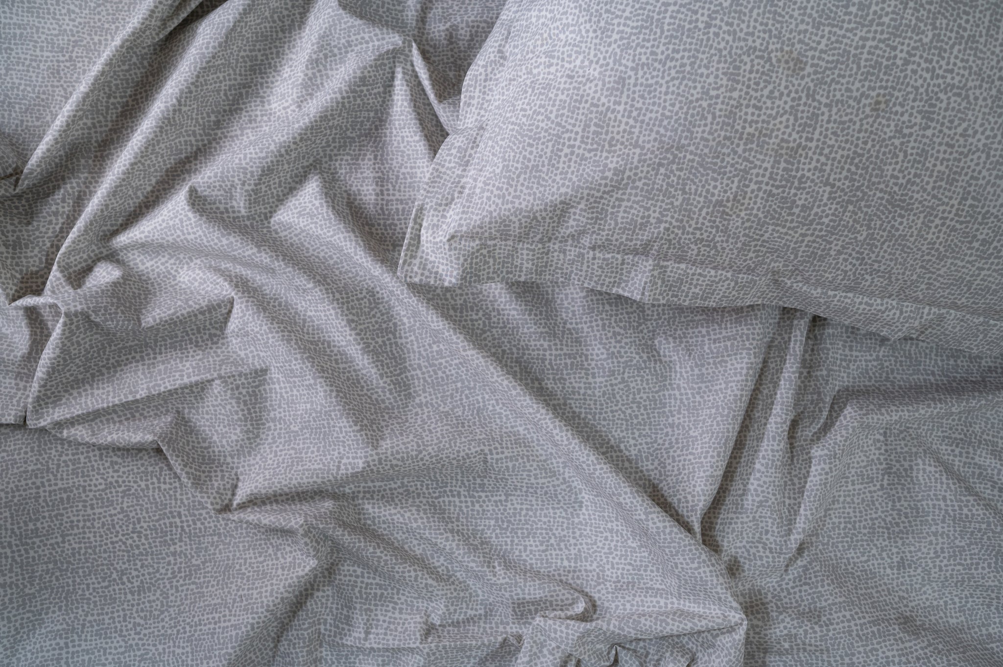 Soft Speckled Bedsheet in Grey